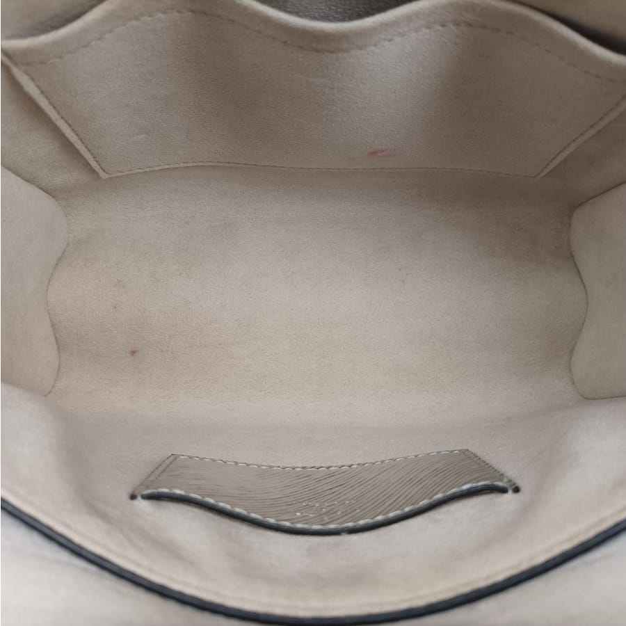 Louis Vuitton Epi Twist Shoulder Bag MM in Marine Orange | Pre-Owned Luxury