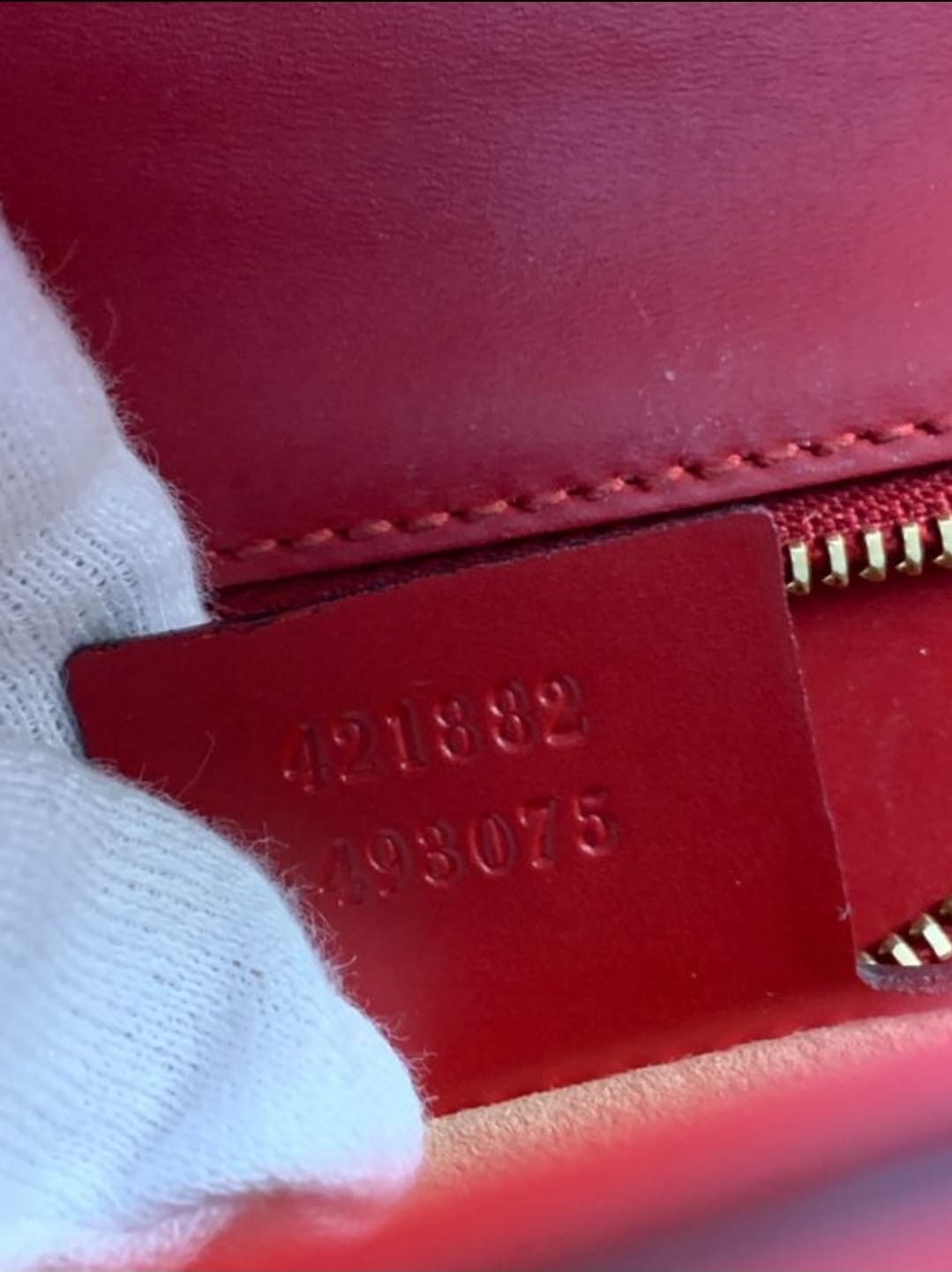 Gucci Sylvie Handbag | Pre-Owned Luxury