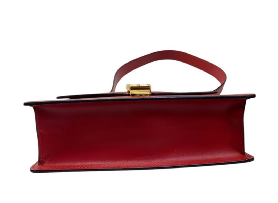 Gucci Sylvie Handbag | Pre-Owned Luxury