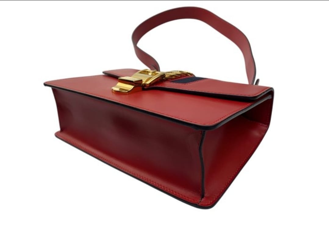 Gucci Sylvie Handbag | Pre-Owned Luxury