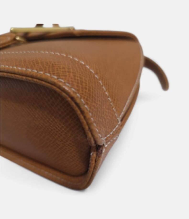 Vintage Valentino Garavani Shoulder Bag | Pre-Owned Luxury