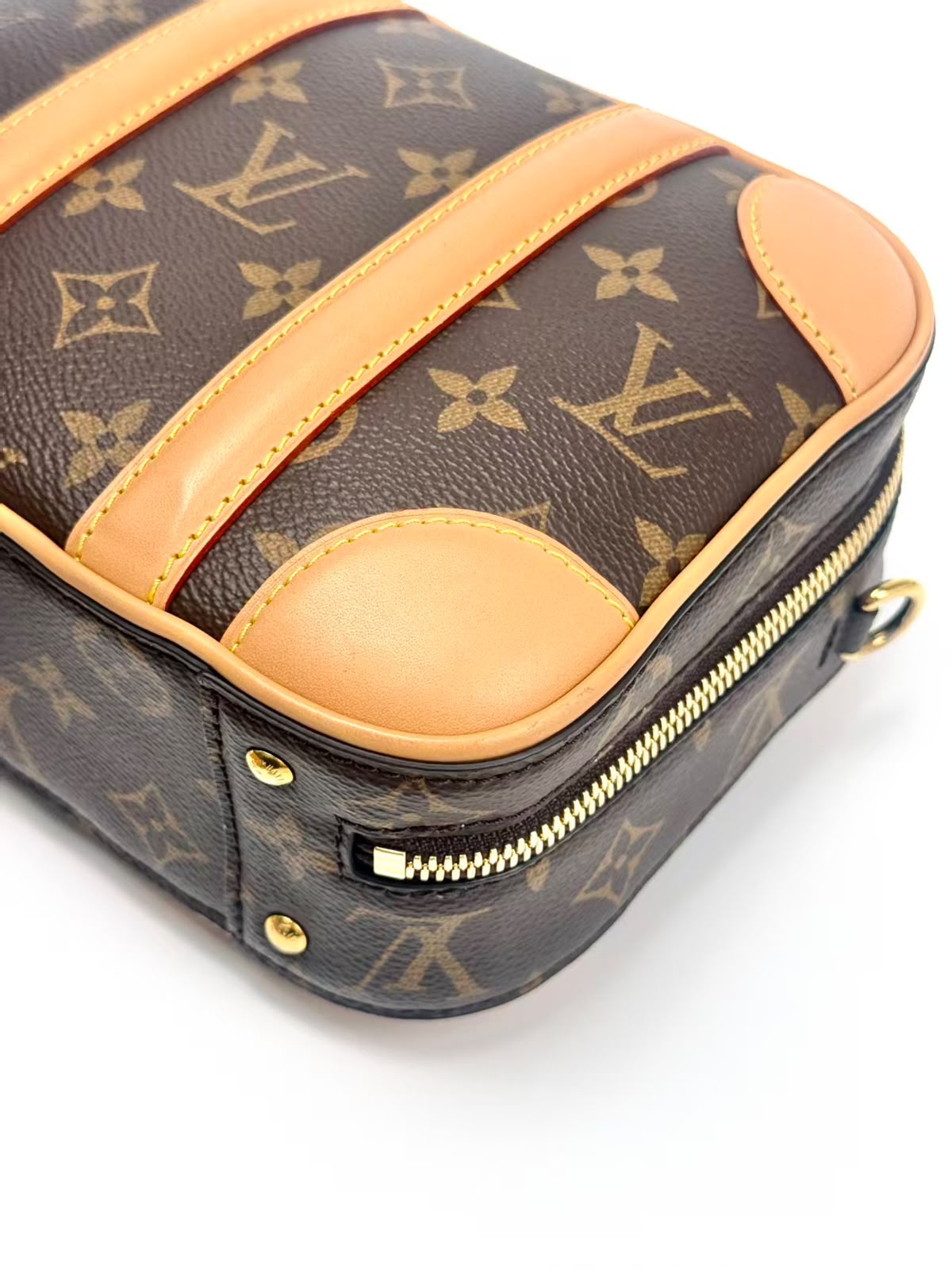 Louis Vuitton Monogram Canvas Small Valisette Bag